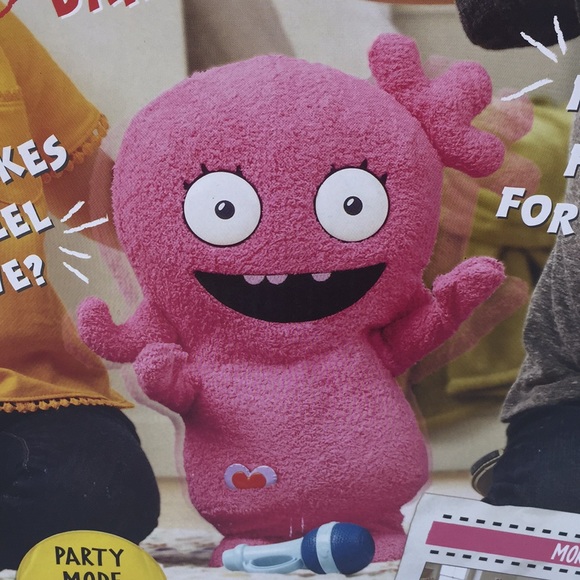 Ugly Dolls Dance Moves Moxy 50+ Sounds Phrases Pink Plush Talking Toy - Picture 7 of 13